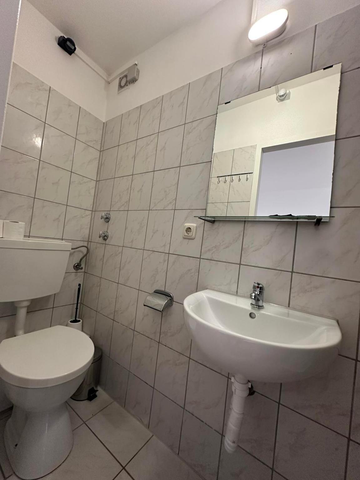 Budget Olympia Park Apartmenthostel 53 Aparthotel München