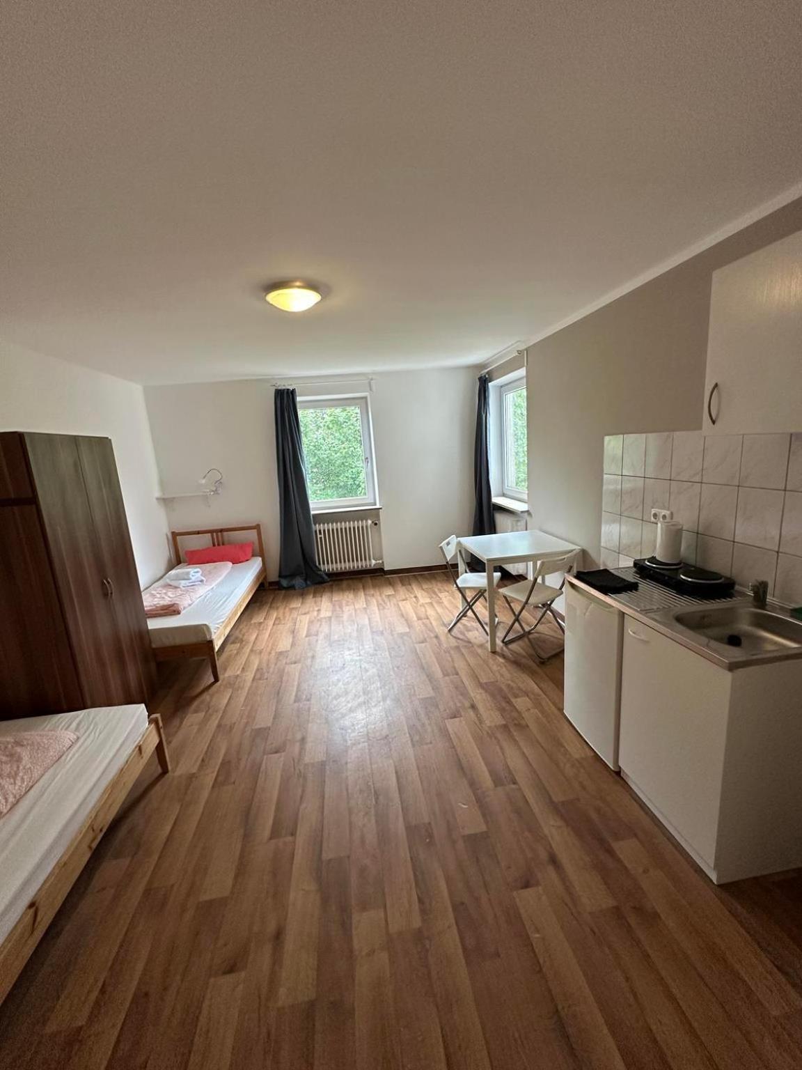 Budget Olympia Park Apartmenthostel 53 Aparthotel München
